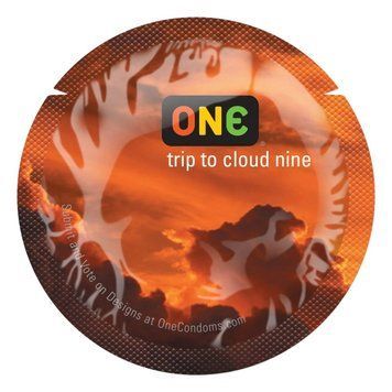 Презерватив ONE Color Sensations - ONE trip tot cloud nine (Orange) 1 шт SX0771 фото