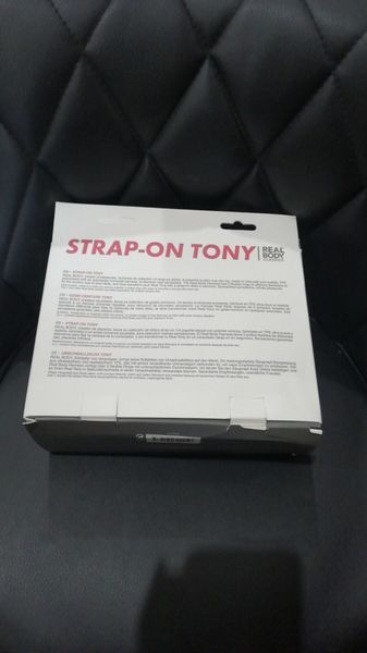 Жіночий страпон-трусики 2в1 Real Body &mdash; Tony (м'ята упаковка!!) SO7004-R фото