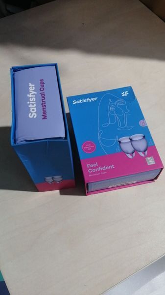 Набор менструальных чаш Satisfyer Feel Confident (lila), 15мл и 20мл (мятая упаковка!!!) SO3580-R фото